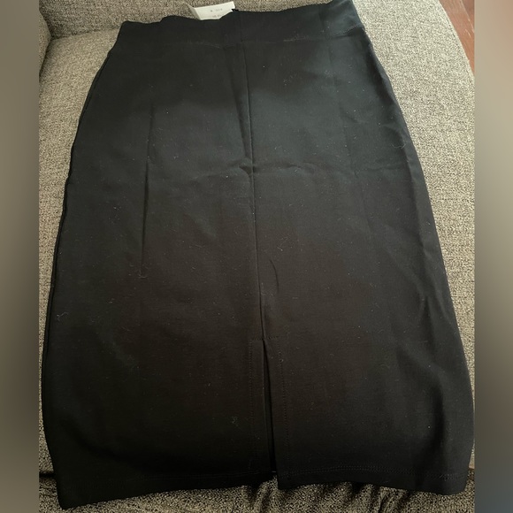 NWT Black Pencil Skirt - Picture 6 of 7